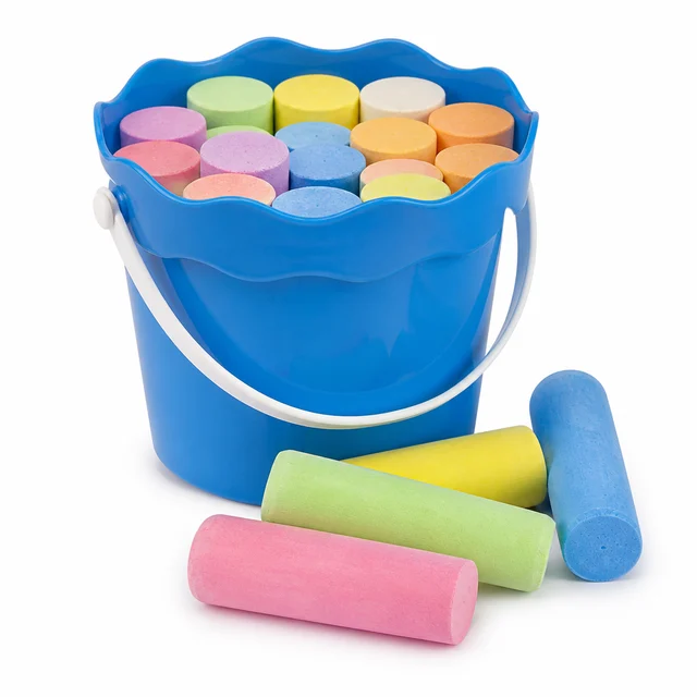 Hot Wheels Outdoor Chalk Set — sidewalk chalk in bright washable colours